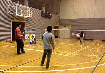 img_20130423_badminton02